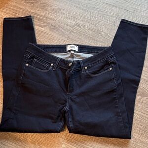 PAIGE dark blue wash Skinny Stretch Jeans. Size 31
